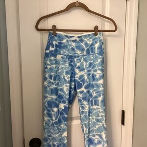 NEW Victoria’s Secret Blue & White Leggings